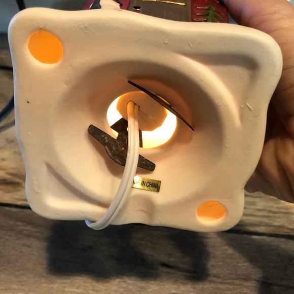 VINTAGE  LIVING QUARTERS YOUR HOME YOUR STYLE HOLIDAY HOUSE LAMP NWT - Picture 8 of 9